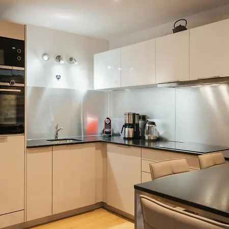 4****, 8 Voyageurs, Sauna, Balcon, Acces Internet, Parking - Fr-1-304-217 *