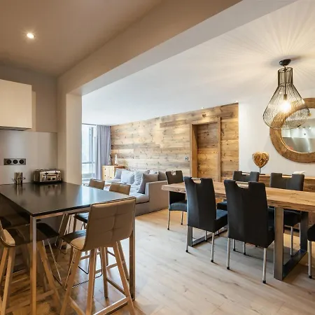 4****, 8 Voyageurs, Sauna, Balcon, Acces Internet, Parking - Fr-1-304-217 Apartment